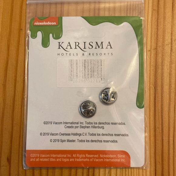 SpongeBob SquarePants Collrctor Pin Nickelodeon Resorts Punta Cana - Picture 2 of 4